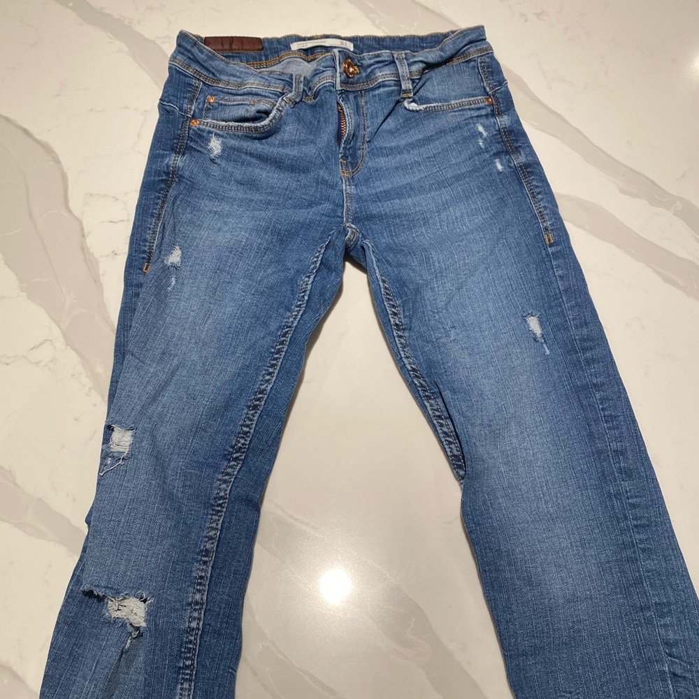 Zara Ripped Jeans Size 34 (Fits 24)